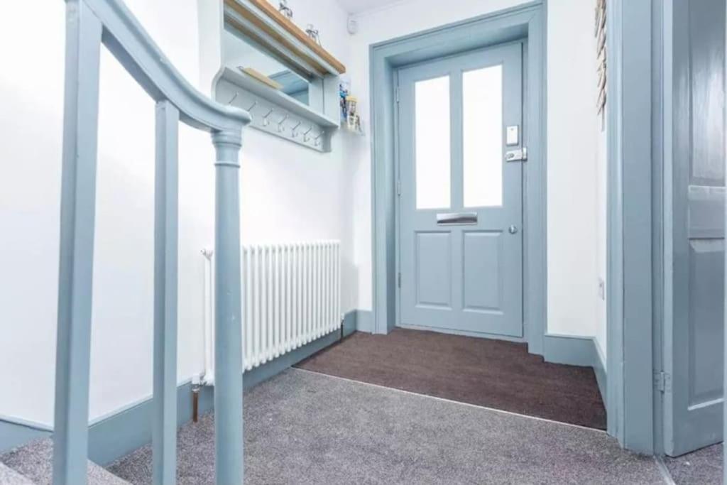 Holiday home Modern Georgian Townhouse By Old Town & The Margate